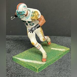 Junior Seau Miami Dolphins NFL Series 9 Mcfarlane Figure (Out Of Box)